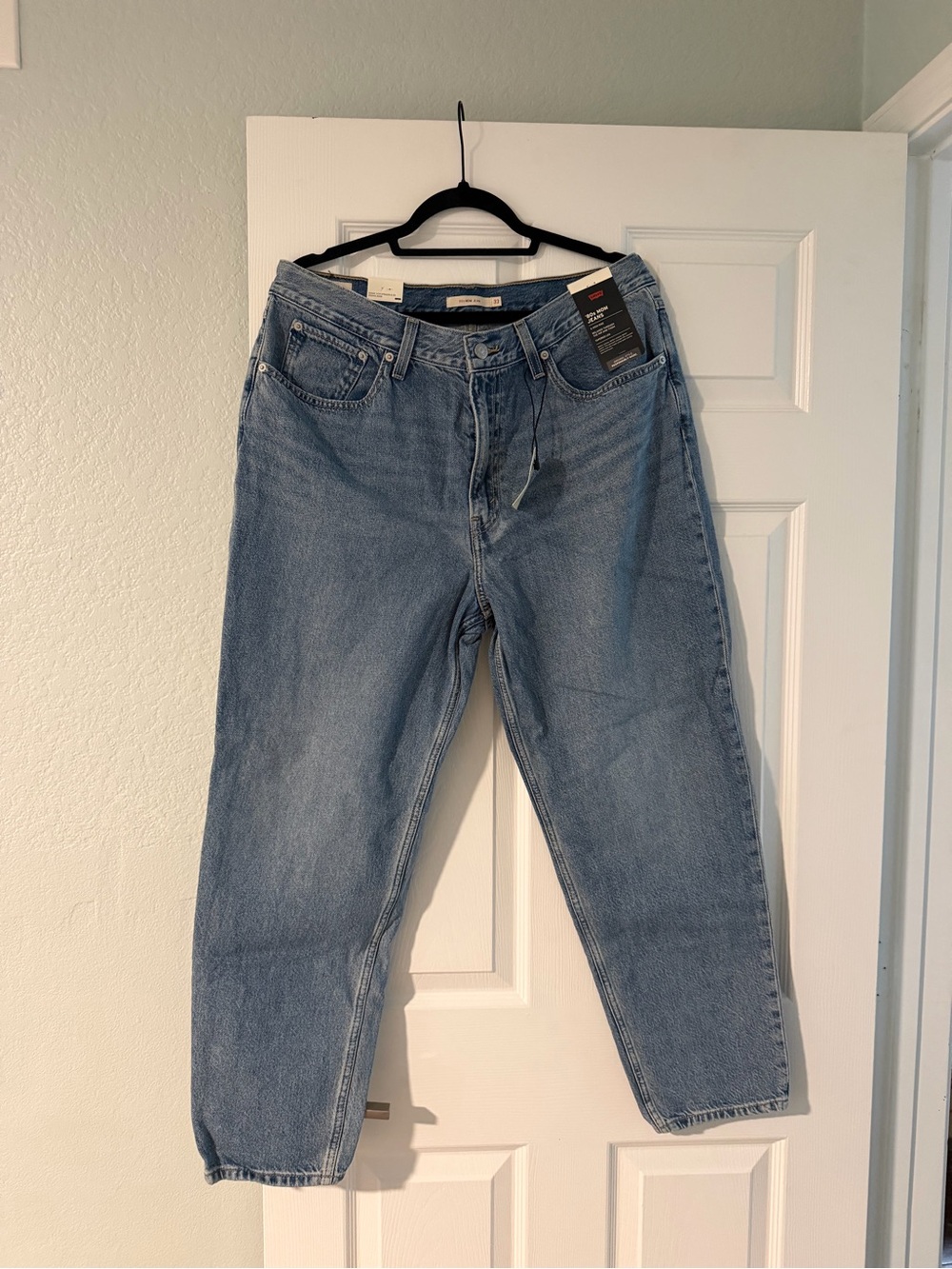 Levi's Men's Light Blue Relaxed Jeans